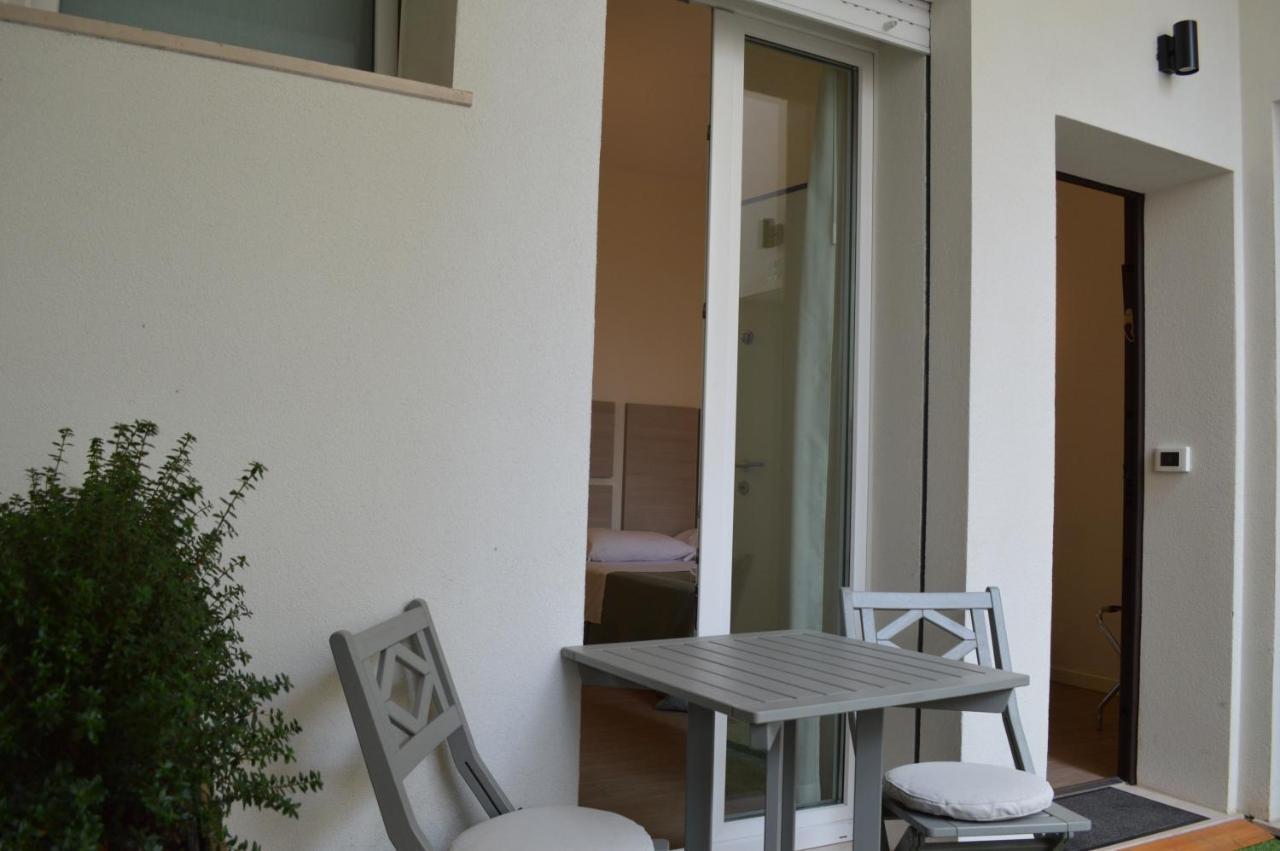 Hotel Riva E Mare Римини Екстериор снимка